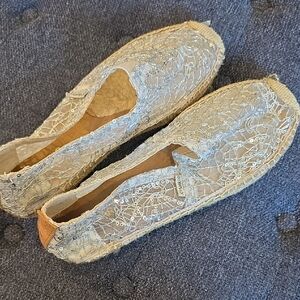 Elegant Lace Espadrilles in Cream by Joy & Mario
